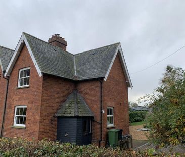 3 bedroom semi-detached house to rent - Photo 6