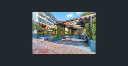 Top Floor North Facing One bedder - Photo 5