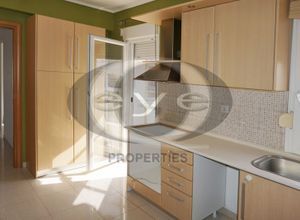 Διαμέρισμα για ενοικίαση - Χαριλάου, - Photo 4