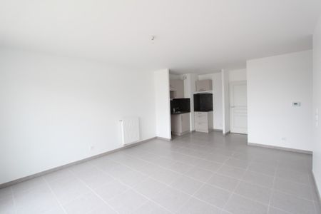 Location Appartement 3 pièces 63m² VERTOU 44120 - Photo 2