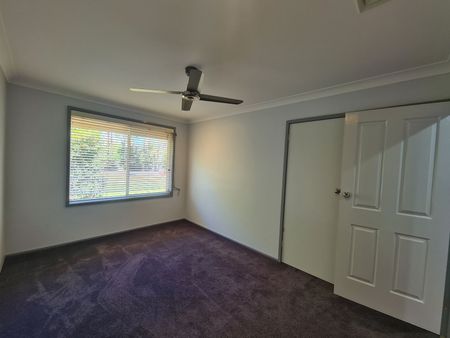 Modern 4-Bedroom Family Home on a Large Block – Prime Silverdale Location! - Photo 5