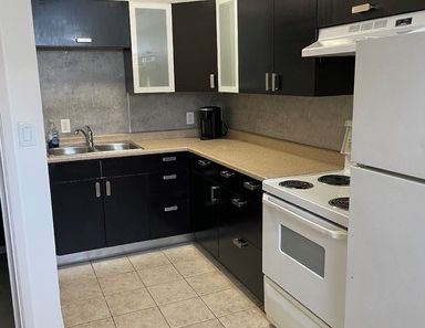 Furnished Bachelor Apartment for Rent - STUDENTS WELCOME - ALL IN | 80 Brodie Avenue, Greater Sudbury - Photo 1