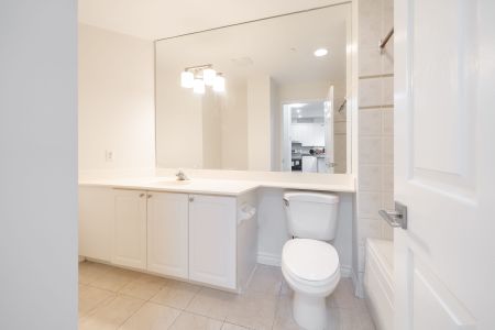 For Lease - 980 Yonge Street Unit# 414, Toronto, Ontario - Photo 5