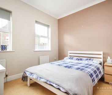 4 bedroom property to rent - Photo 3