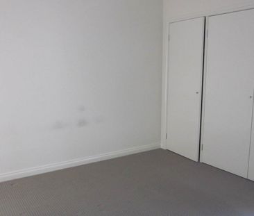 3/16 Newcastle Street, Preston VIC 3072 - Apartment For Rent | Domain - Photo 2