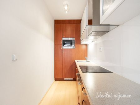 Pronájem bytu 1+1 47 m² - Photo 4