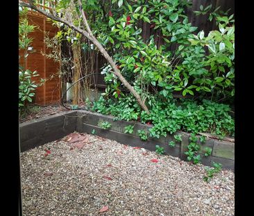 Studio Flat, Willesden Green, NW2 - Photo 6