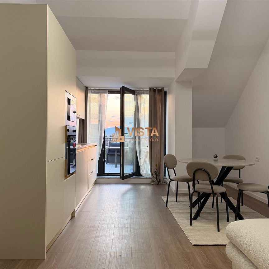 Apartament de inchiriat 3 camere, Tractorul, Brasov - Photo 1