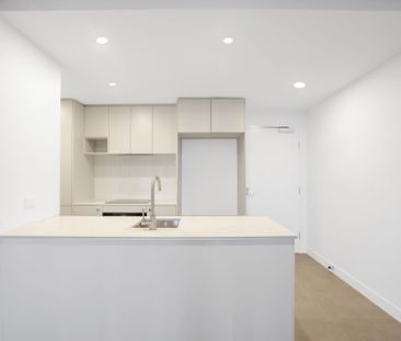 517/220 Melrose Drive, Phillip - Photo 6