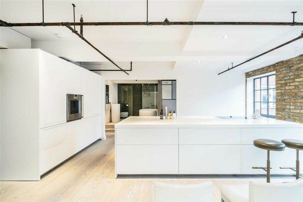Richmond Mews, Fitzrovia & Covent Garden, W1D - Photo 1