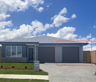 2/15 Kashmir Circuit, Greenbank QLD 4124 - House For Rent | Domain - Photo 3