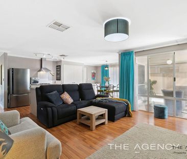 Spacious Family Home with Theatre, Study & Alfresco Living - Photo 5