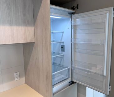 For Lease - 448 Burnhamthorpe Road Unit# 1301, Mississauga, Ontario - Photo 3