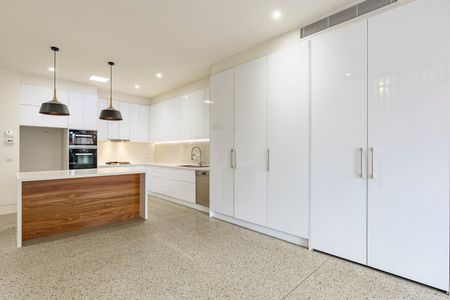 415 Napier Street, Fitzroy VIC 3065 - Photo 2