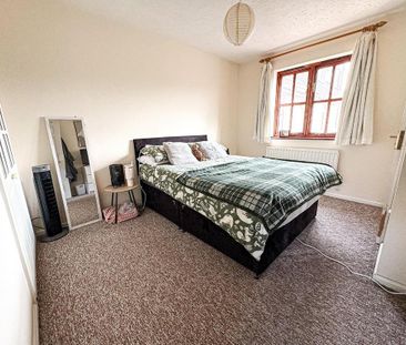 2 bedroom semi-detached house to rent - Photo 2