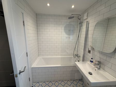 Valetta Road, London, W3 - Photo 4