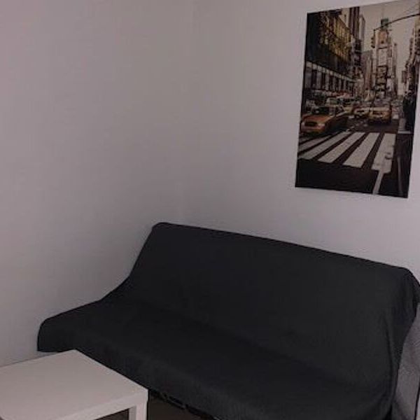 Appartement à louer 1 pièce • Nîmes - Photo 1