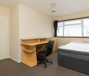 3 bedroom semi-detached house to rent - Photo 6