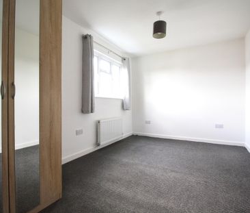 Clare Avenue, Hoole, Chester - Photo 3