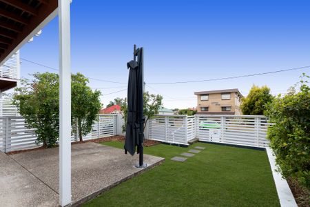 Unit 1/61 Shakespeare Street, Coorparoo. - Photo 4