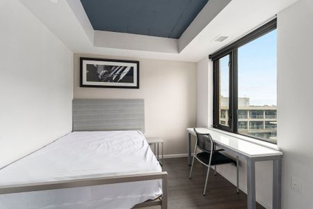 For Lease - 105 Champagne Avenue Unit# 1702, Dows Lake - Civic Hospital and Area, Ontario - Photo 2