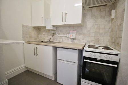 Studio to rent - Photo 4