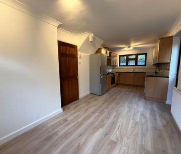 Pevensey Way, Frimley, Camberley, Surrey, GU16 - Photo 1