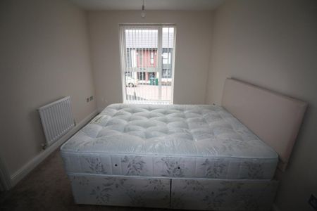 2 bedroom detached house to rent - Photo 2