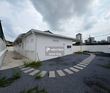 Taman Abad Jalan Wijaya - Photo 1
