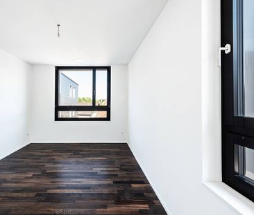 Moderne und lichtdurchflutete Wohnung - Foto 3