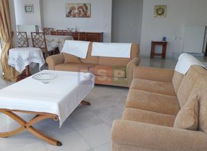 Βίλα για ενοικίαση - Νέα Αλικαρνασσός, - Φωτογραφία 1