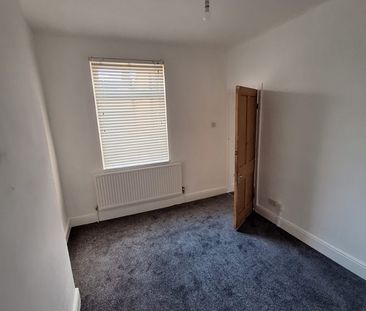 2 Bed End Terrace, Oriel Road, CH42 - Photo 5