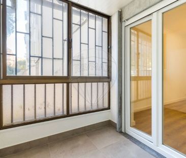 2 room luxury Apartment for rent in Cascais e Estoril, Portugal - Photo 1