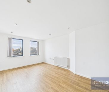 1 bedroom Flat To Let - Photo 1