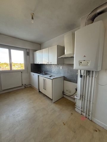 Location Appartement 5 pièces 98m² BORDEAUX 33200 - Photo 2