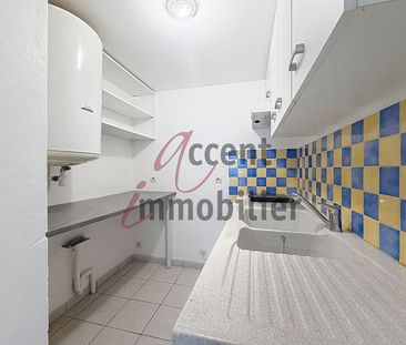 Cabannes : Appartement 35 m² au RDC, - Photo 3