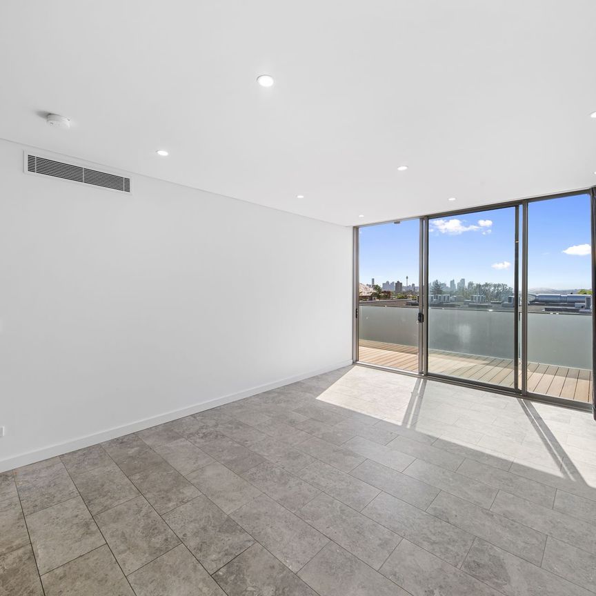 301/91 Ben Eden Street, Bondi Junction. - Photo 1