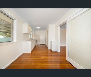 56 Wimble Street, Seymour, Vic 3660 - Photo 6