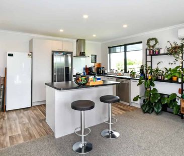 Modern Rural Retreat - Photo 2