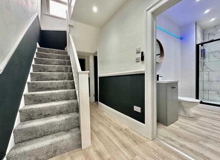 4 bedroom house share to rent - Photo 3