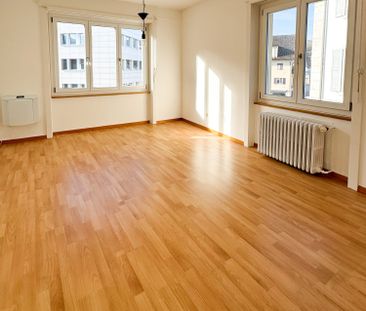 3.5 Zimmer, 75 m², 2. Stock - Photo 2