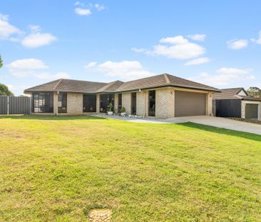Spacious 4-Bedroom Home in Sought-After Riverparks Estate - Photo 4