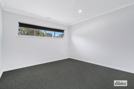 Brand new living! - Photo 2