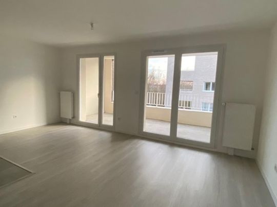location Appartement T3 DE 68.1m² À LOMME - Photo 1