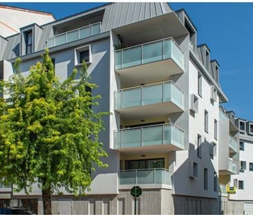 Location Appartement 3 pièces 72m² AIX LES BAINS 73100 - Photo 3