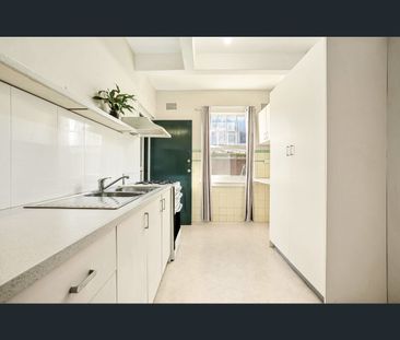 5/117 Probert Street, Newtown, NSW 2042 - Photo 2