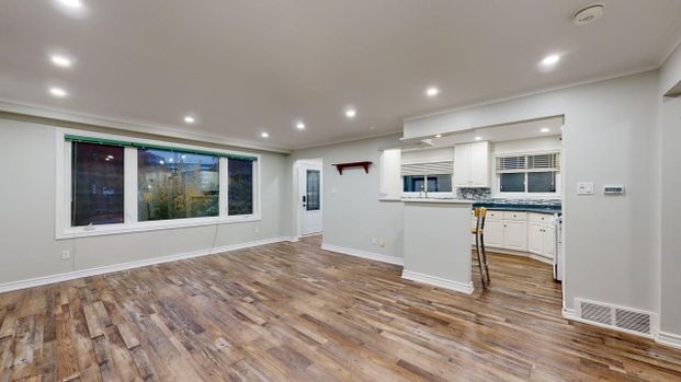 For Lease - 1290 Redbank Crescent Unit# Main, Oakville, Ontario - Photo 1