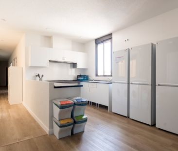 Cozy room in Alberto Aguilera street - Photo 3