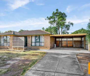 2 Balfour Place, Melton West, Vic 3337 - Photo 6