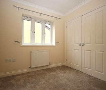 3 bedroom detached house to rent - Photo 2